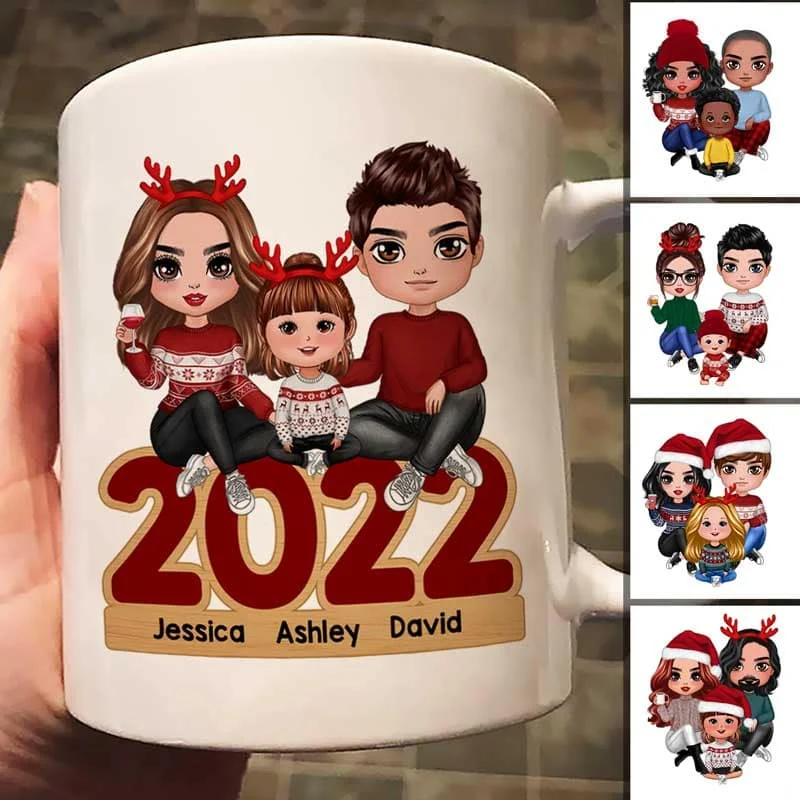 Family Sitting 2022 Christmas Personalized Mug