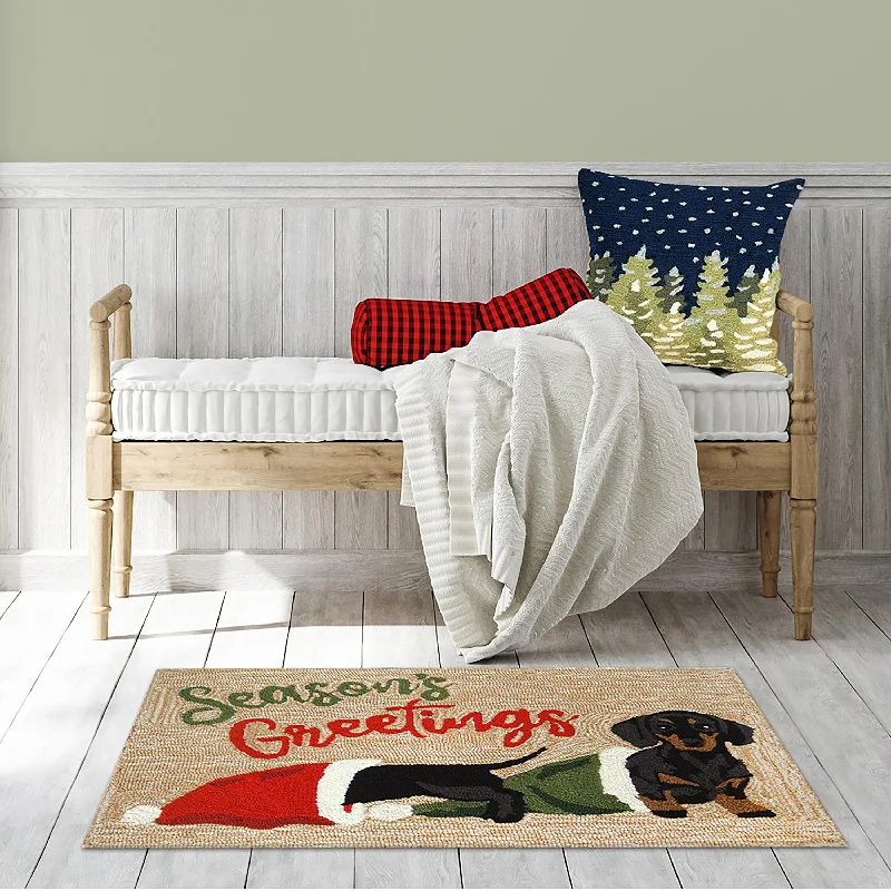 Indoor/Outdoor Hand-Hooked Christmas Dachshunds Accent Rug, 20" x 30"