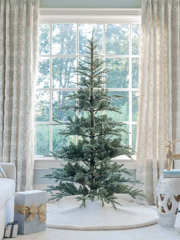 7' King Noble Fir Tree Unlit - OPEN BOX - FINAL SALE